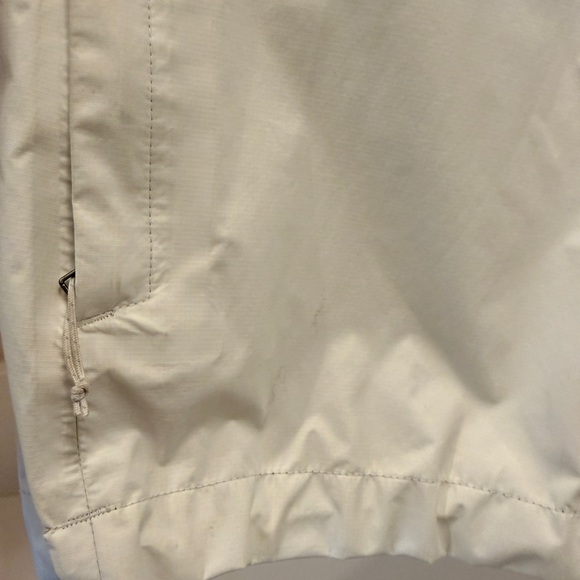 Patagonia Torrentshell 3L Jacket - Picture 10 of 13